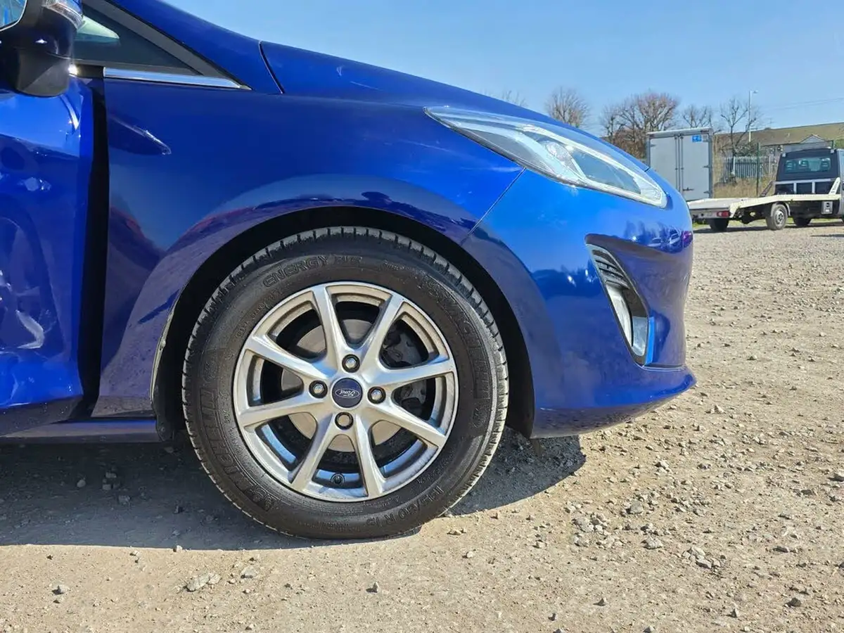 2017-ford-fiesta-10t-zetec-100ps-ecoboost-ss-5d-powershift-big-35