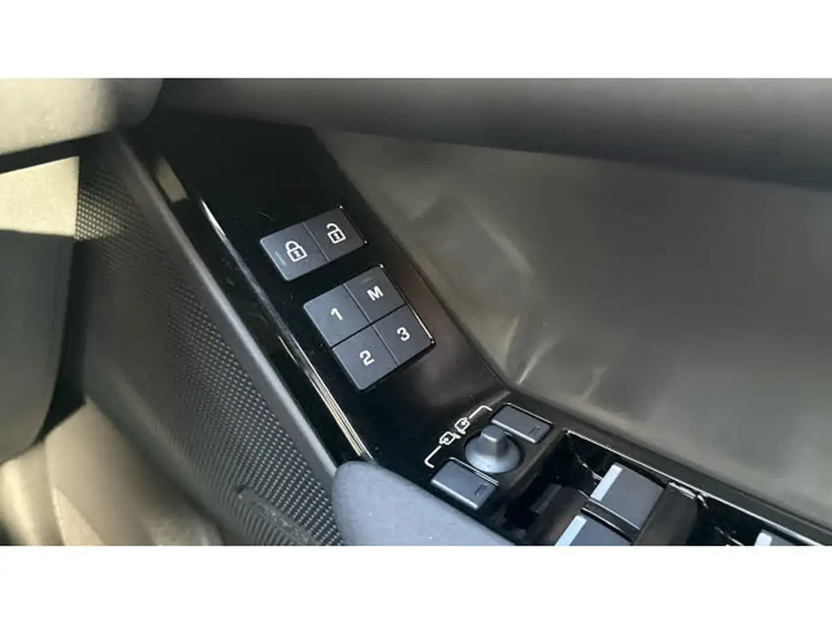 2024-land-rover-range-rover-velar-20-d200-dynamic-se-big-21
