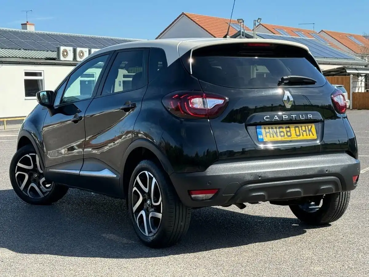 2018-renault-captur-09-tce-iconic-big-1