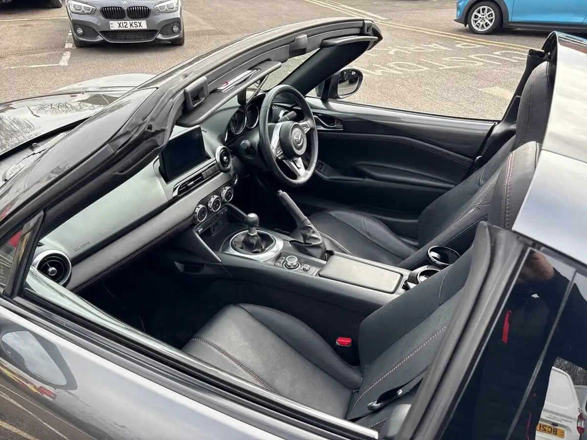 2019-mazda-mx-5-20-sport-nav-ss-rf-big-43