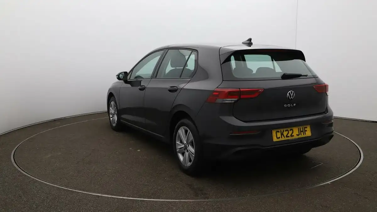 2022-volkswagen-golf-15-tsi-life-130ps-hatchback-big-52
