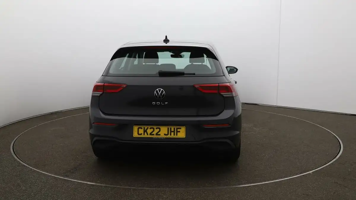 2022-volkswagen-golf-15-tsi-life-130ps-hatchback-big-6