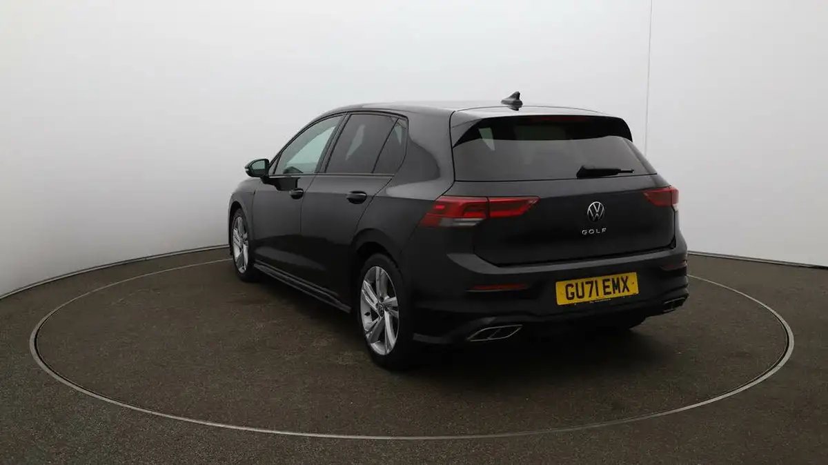 2021-volkswagen-golf-15-tsi-r-line-150ps-hatchback-big-54