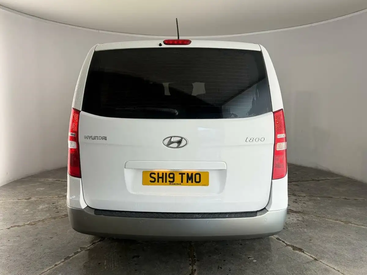 2019-hyundai-i800-25crdi-se-136ps-big-4