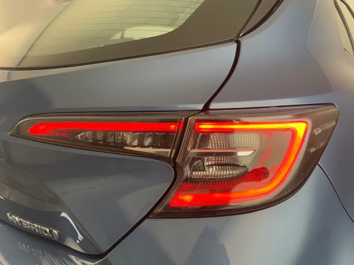 2021-toyota-corolla-18-vvt-i-icon-spare-wheel-hatchback-5d-big-32
