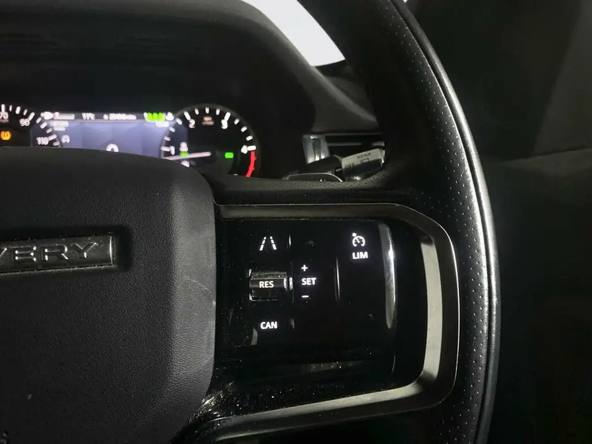 2021-land-rover-discovery-sport-20-d165-r-dynamic-s-plus-big-21