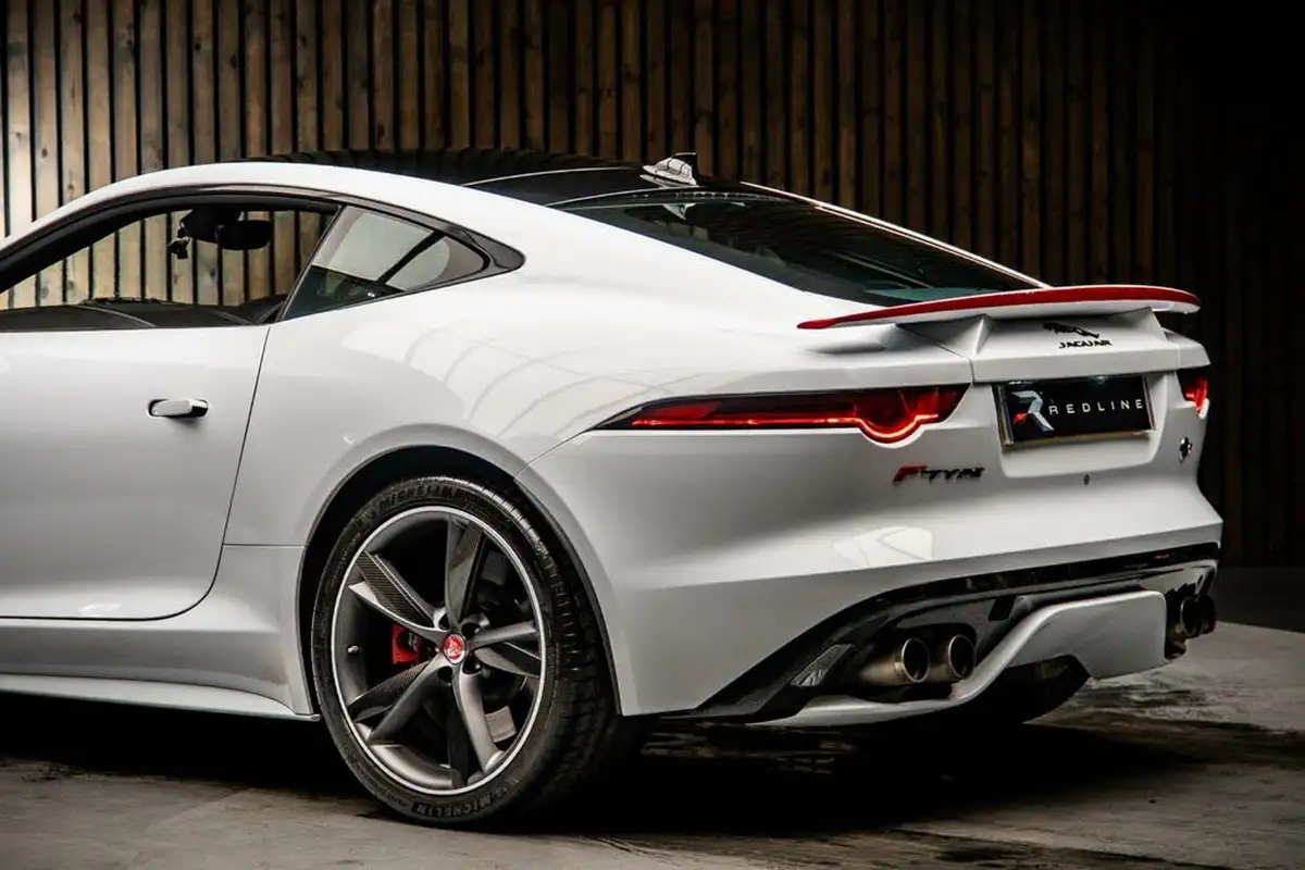 2017-jaguar-f-type-50-v8-sc-r-awd-coupe-big-16