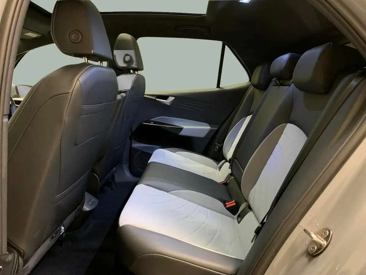 2022-volkswagen-id3-e-family-204ps-performance-big-28