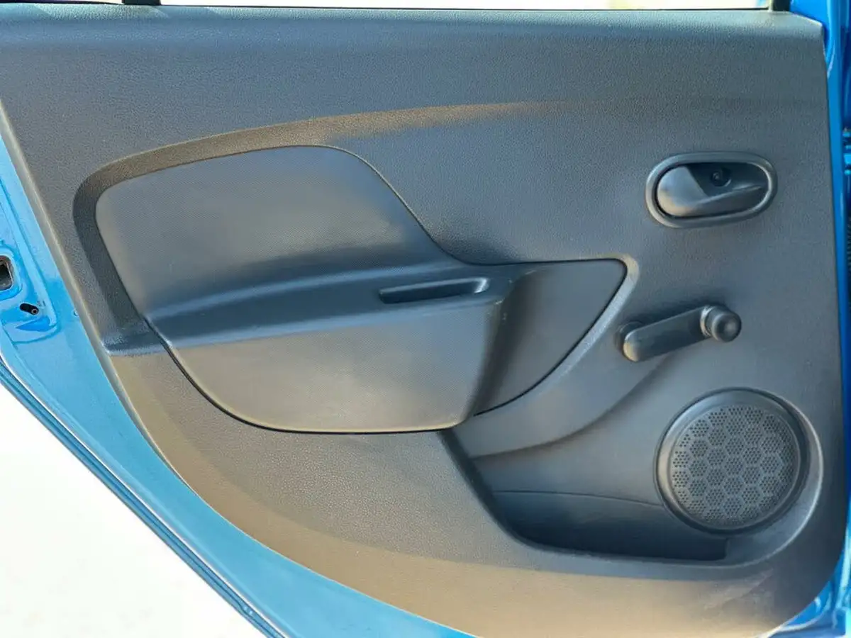 2015-dacia-sandero-stepway-15d-ambiance-big-32