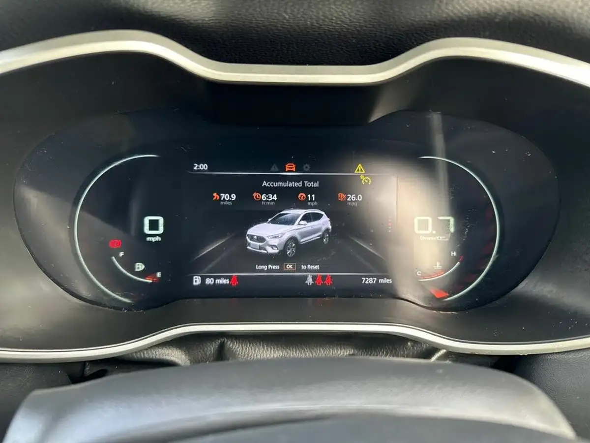 2024-mg-zs-suv-15-vti-tech-exclusive-big-17