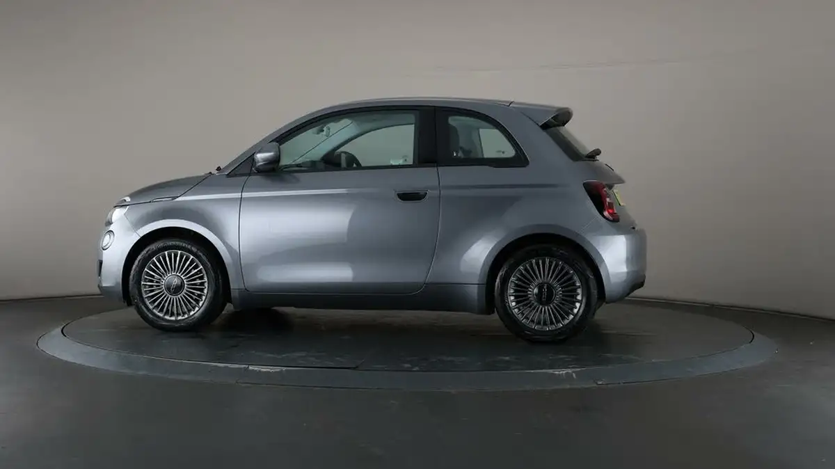 2022-fiat-500-e-icon-117bhp-big-34