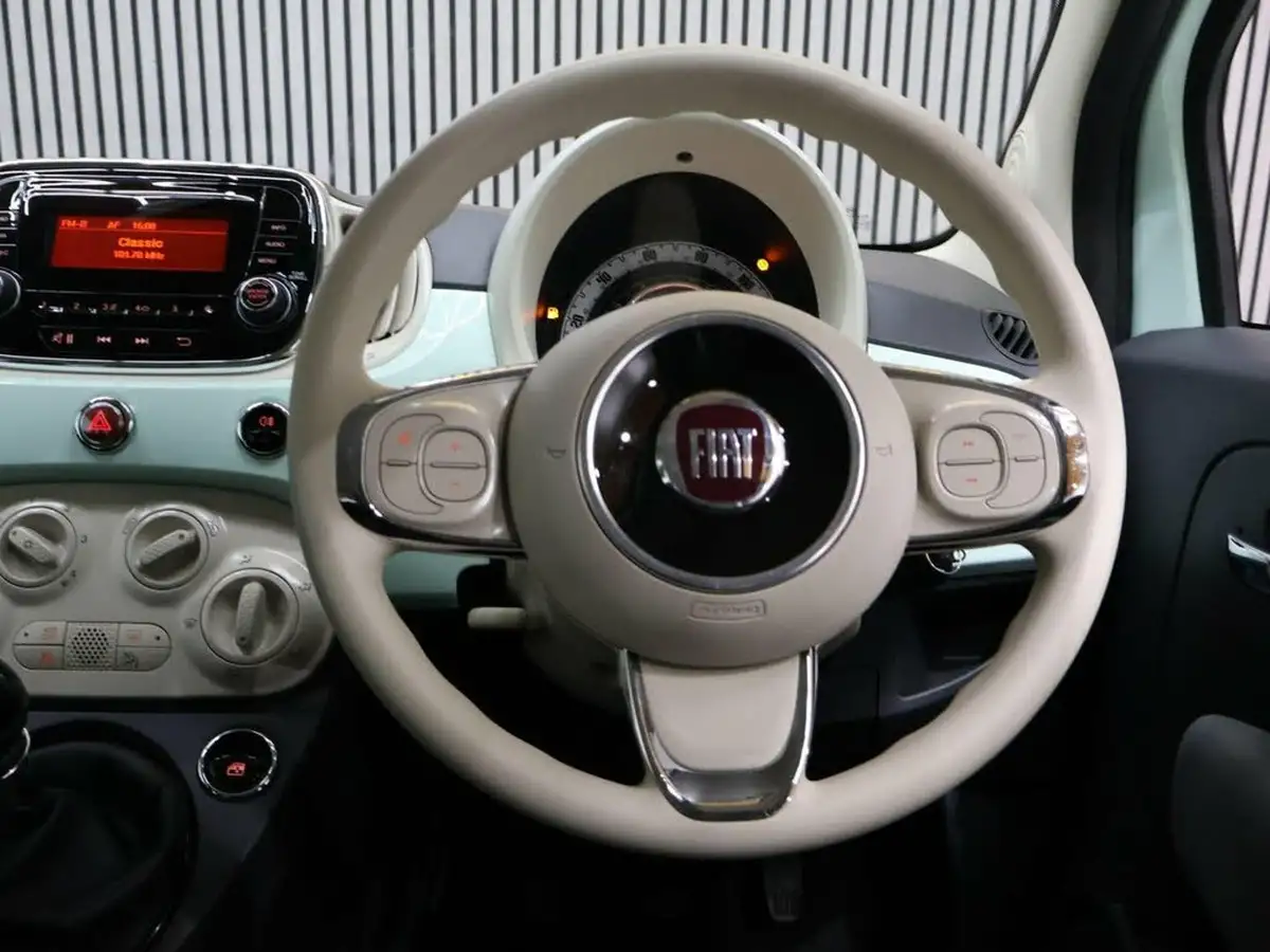 2016-fiat-500-12-pop-star-big-26