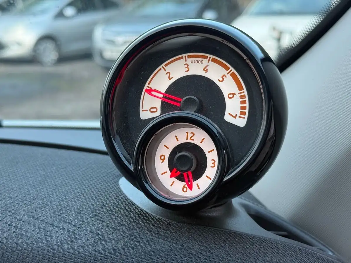 2017-smart-forfour-09-prime-90bhp-premiumss-twinamic-big-18