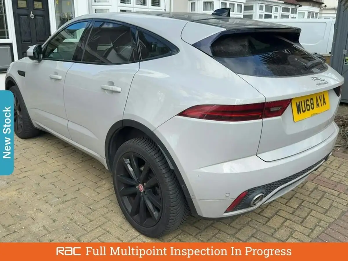 2018-jaguar-e-pace-20-i4d-r-dynamic-hse-180ps-ss-big-1