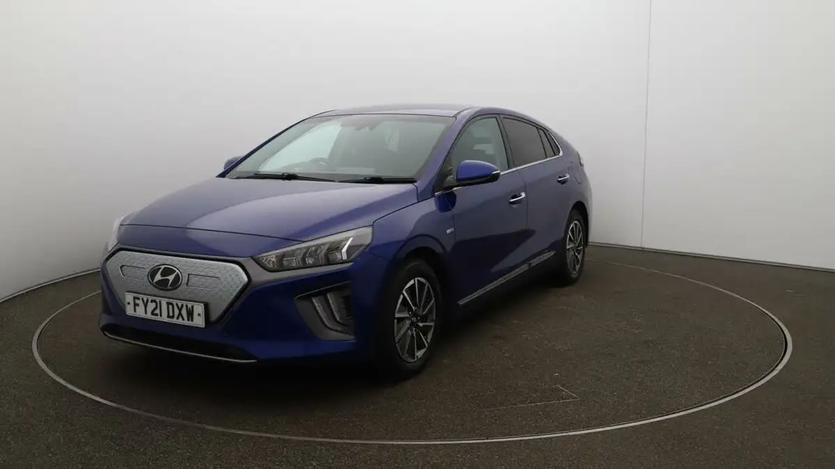 2021-hyundai-ioniq-e-premium-se-electric-100kw-big-28