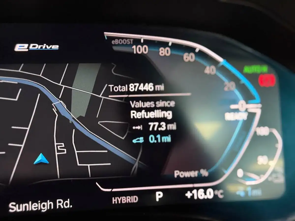 2020-bmw-3-series-20-330e-m-sport-tech-pack-saloon-4d-big-59