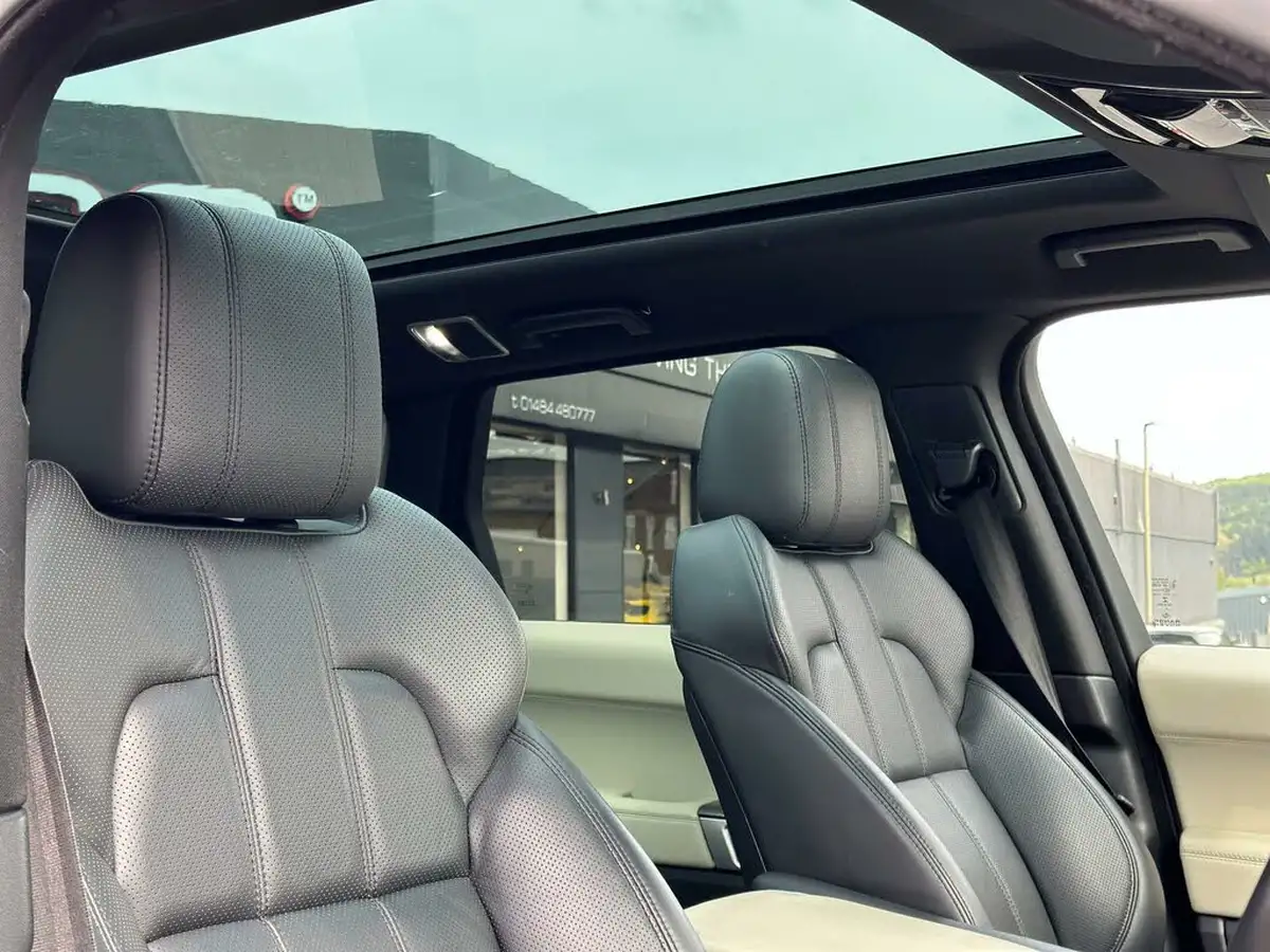 2017-land-rover-range-rover-sport-30-sd-v6-hse-306ps-big-10
