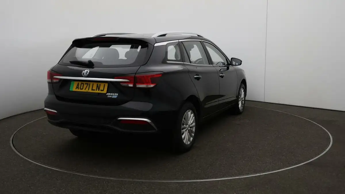 2021-mg-mg5-e-exclusive-ev-big-52