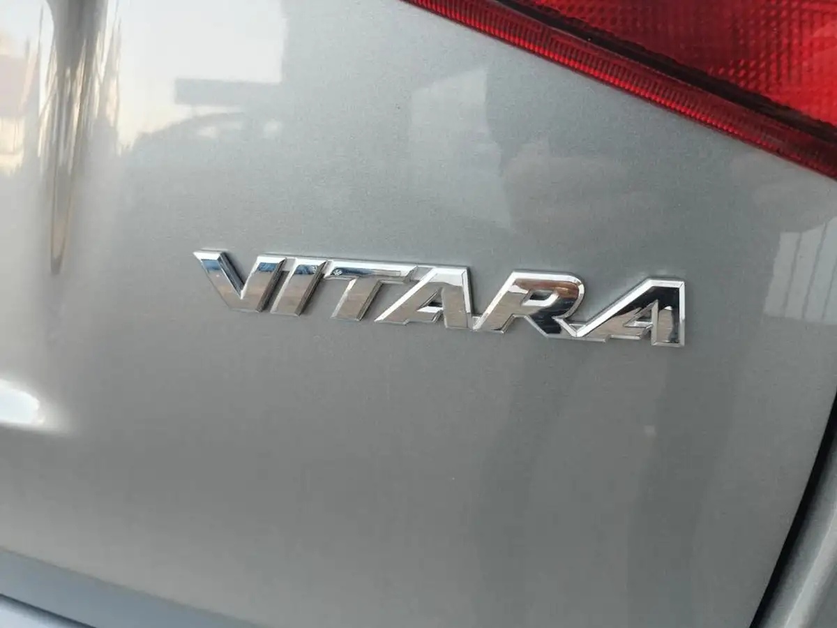 2018-suzuki-vitara-16-sz-t-auto-big-8