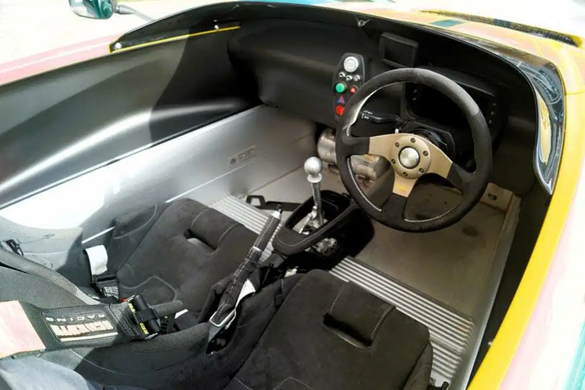 2017-lotus-3-eleven-35-road-big-2