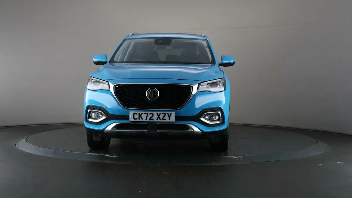 2022-mg-hs-15t-gdi-exclusive-162ps-big-48