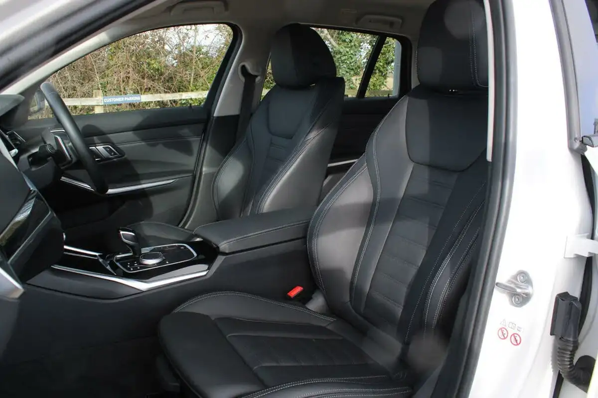 2022-bmw-3-series-20-330e-sport-pro-touring-5d-big-18