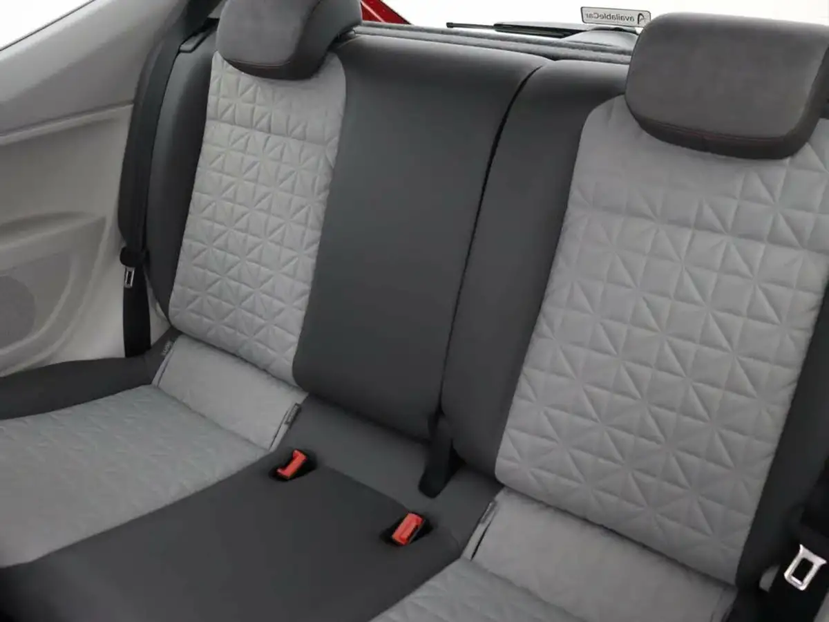 2017-volkswagen-up-10-up-beats-60ps-3d-big-10