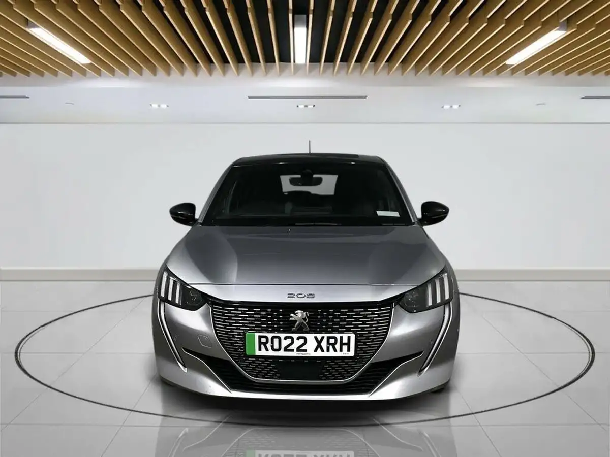 2022-peugeot-208-e-gt-136bhp-50kwh-big-1