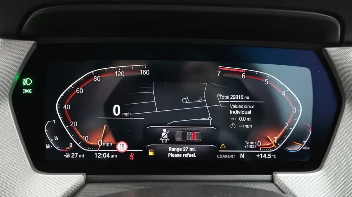 2022-bmw-1-series-15-118i-se-big-10