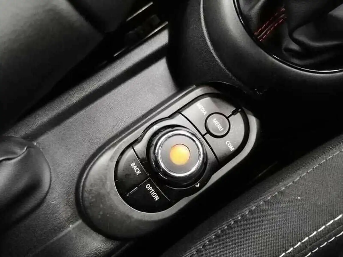 2020-mini-cooper-15-cooper-sport-hatchback-5d-big-27