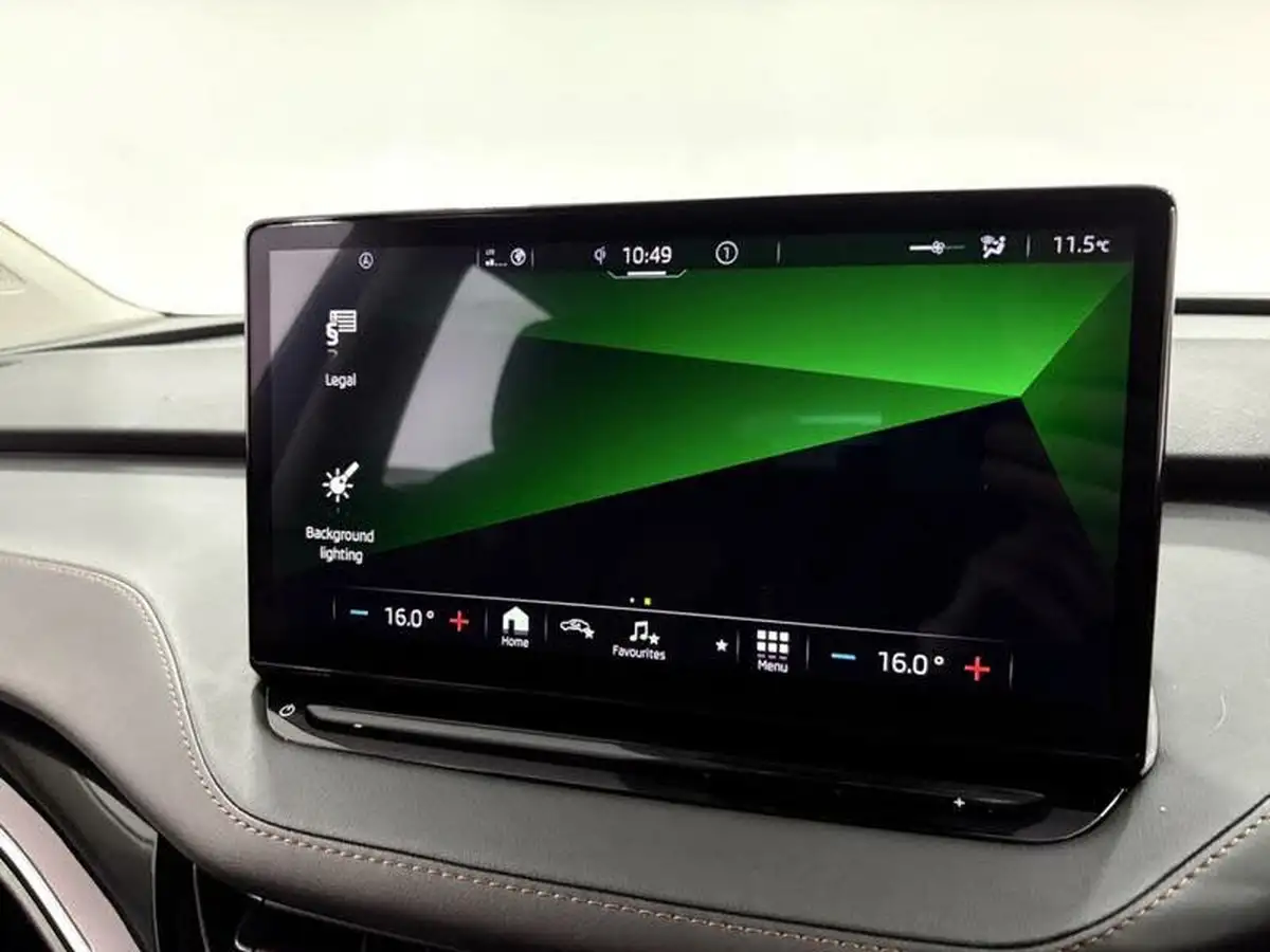 2021-skoda-enyaq-e-60-eco-suite-62-kwh-big-28