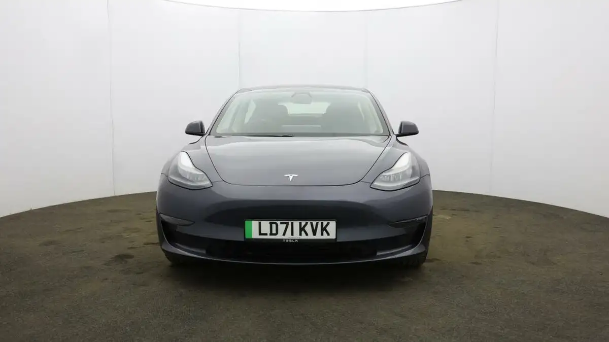 2021-tesla-model-3-e-long-range-awd-big-41