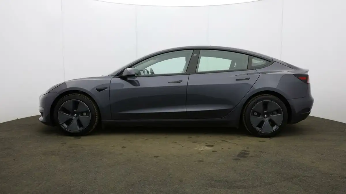 2021-tesla-model-3-e-long-range-awd-big-69
