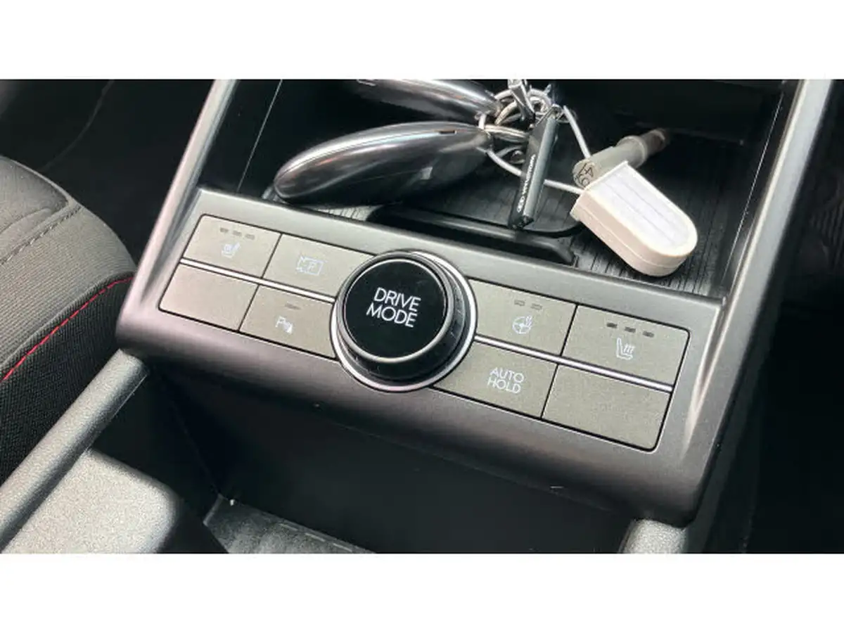 2024-hyundai-kona-big-33