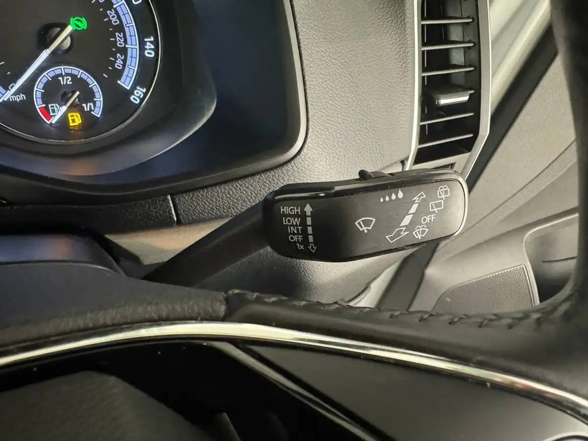 2021-skoda-karoq-15-tsi-se-technology-dsg-big-25