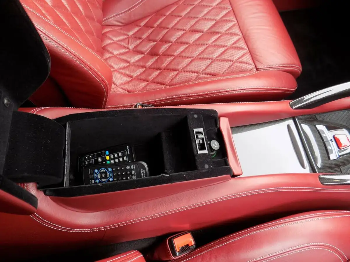 2012-ferrari-ff-63-big-22