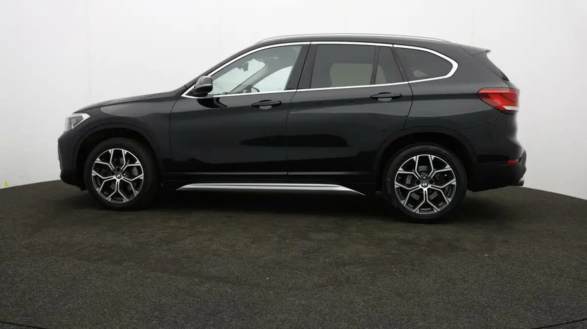 2021-bmw-x1-20-xdrive20i-xline-big-63