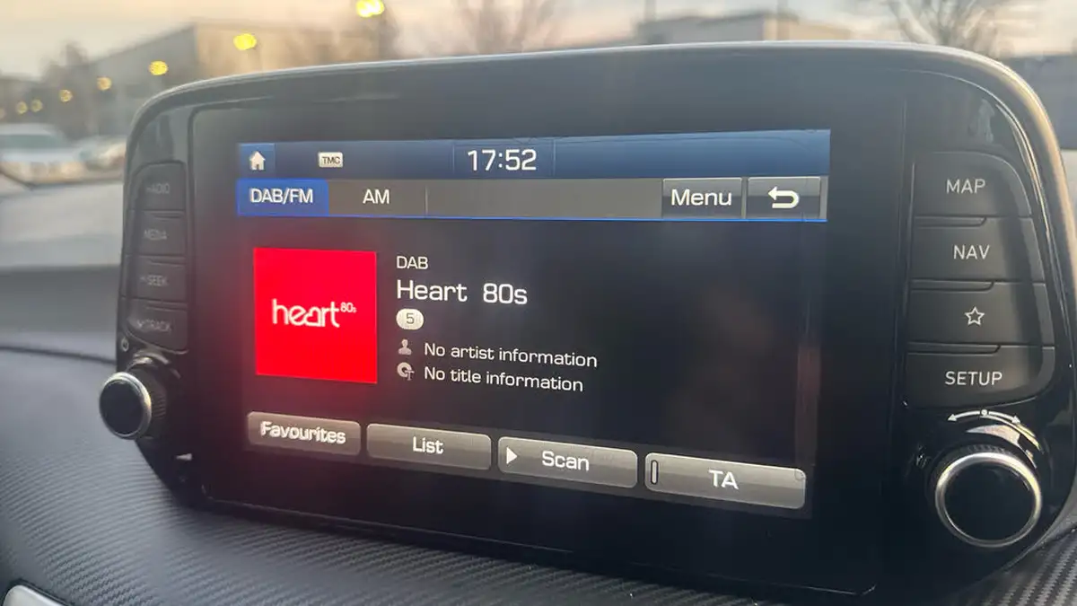2019-hyundai-tucson-16crdi-se-nav-136ps-dct-big-30
