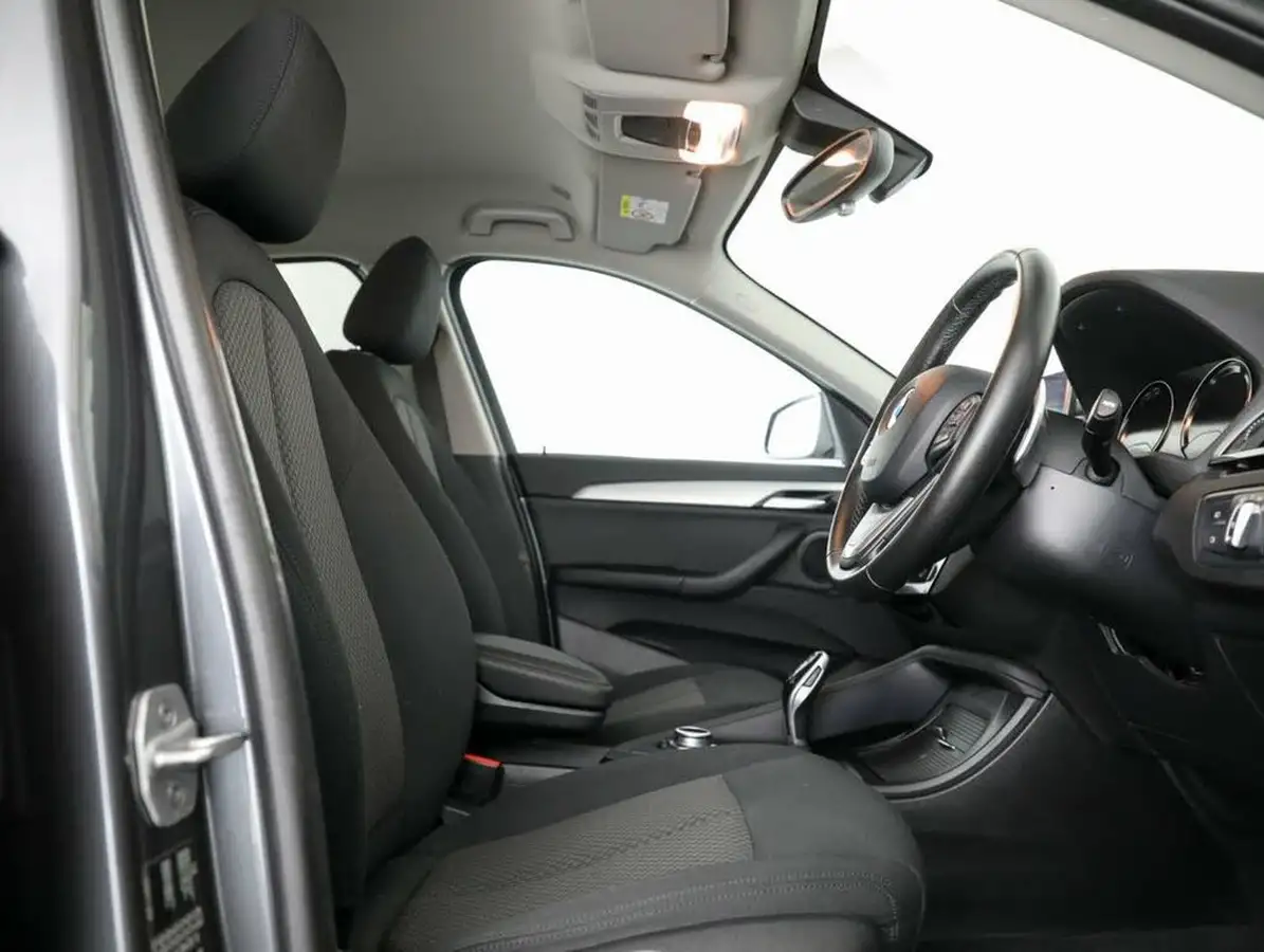 2019-bmw-x1-20-xdrive20i-se-big-18