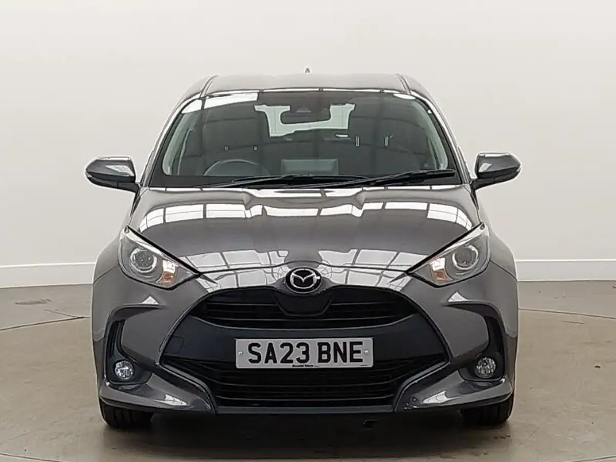 2023-mazda-mazda2-15-agile-big-11