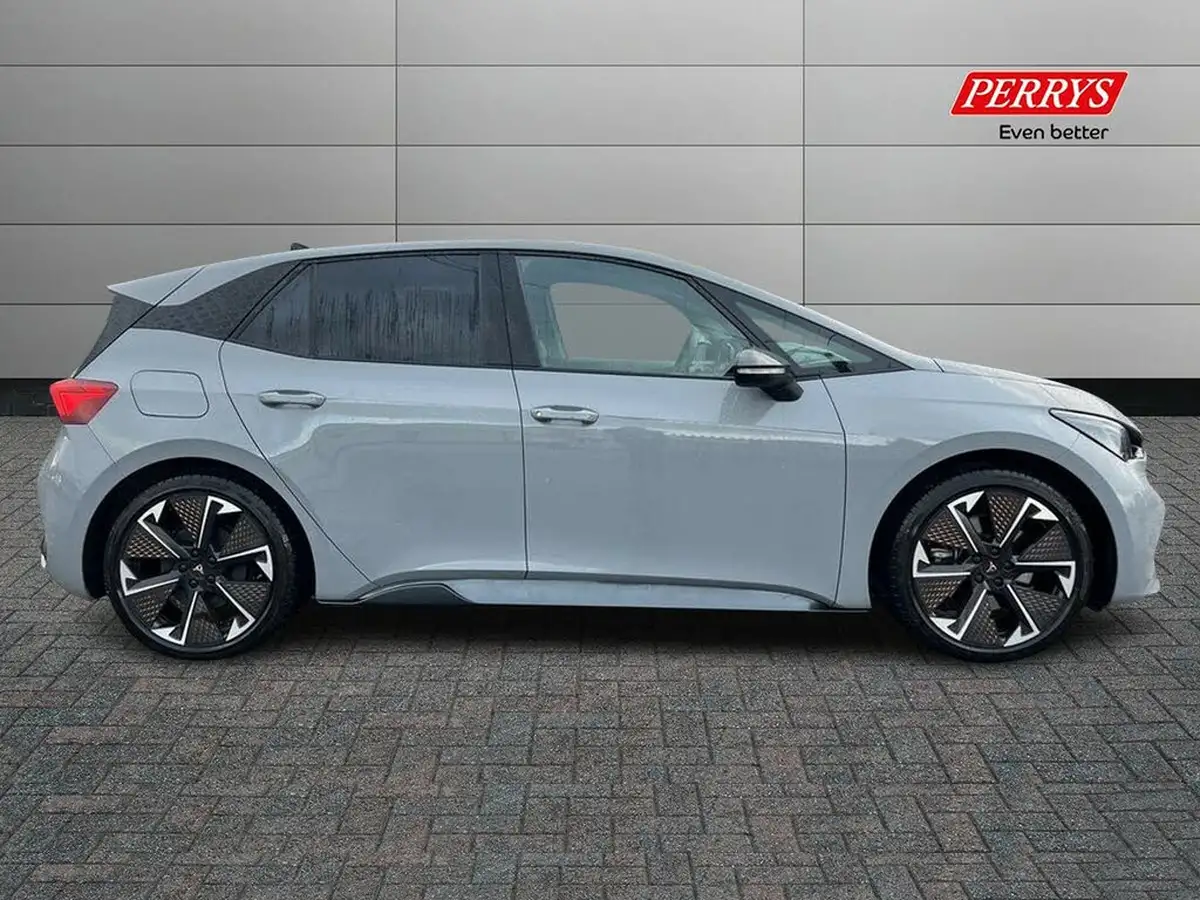 2024-cupra-born-e-vz-big-2