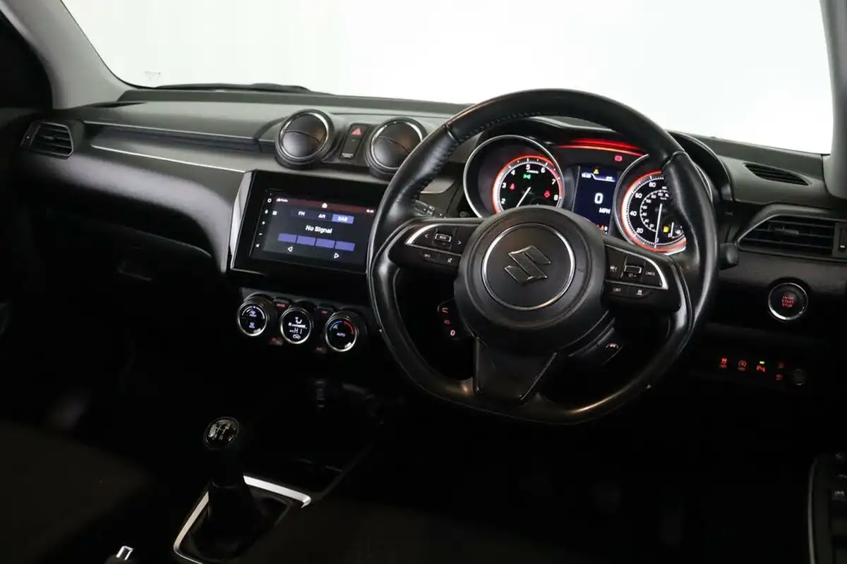 2022-suzuki-swift-12-dualjet-sz5-big-15