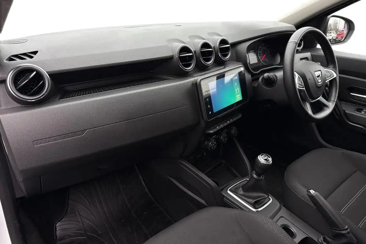 2022-dacia-duster-10-tce-comfort-90hpeu6d-4x2-window-van-big-8