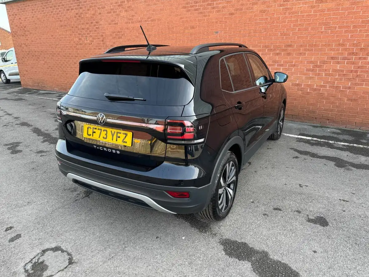 2023-volkswagen-t-cross-10-tsi-black-edition-110ps-big-7