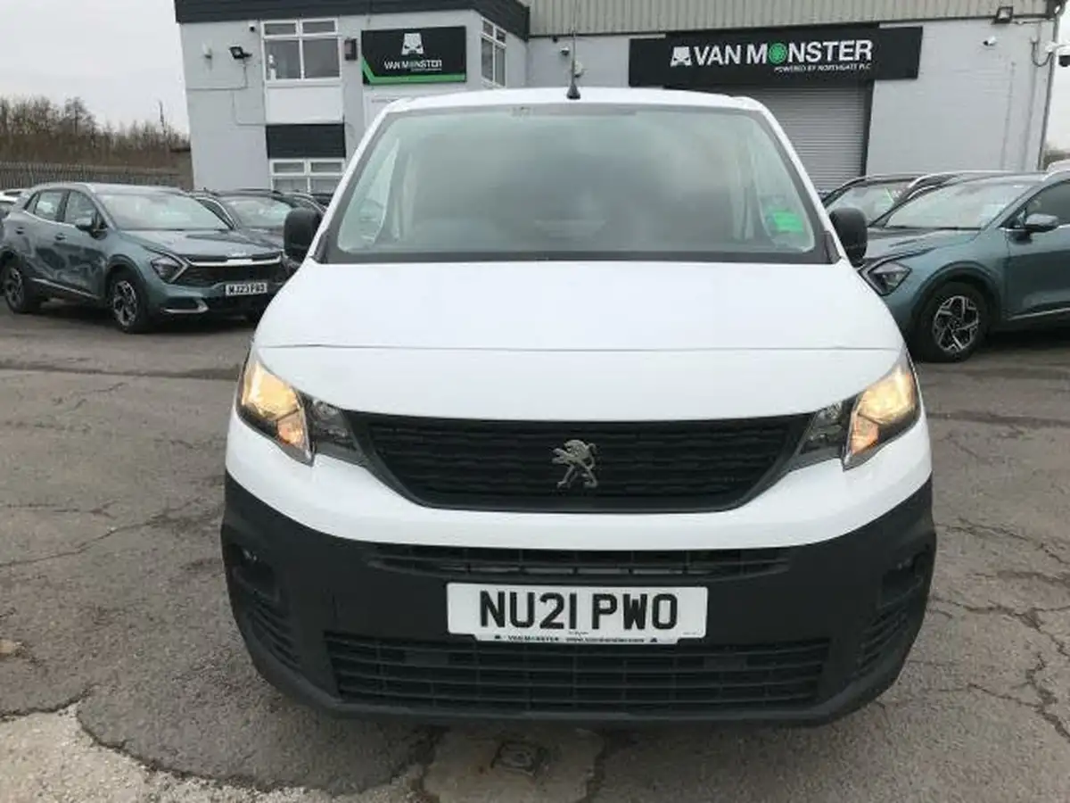 2021-peugeot-partner-15-bluehdi-1000-professional-100ps-eu6dt-panel-big-21