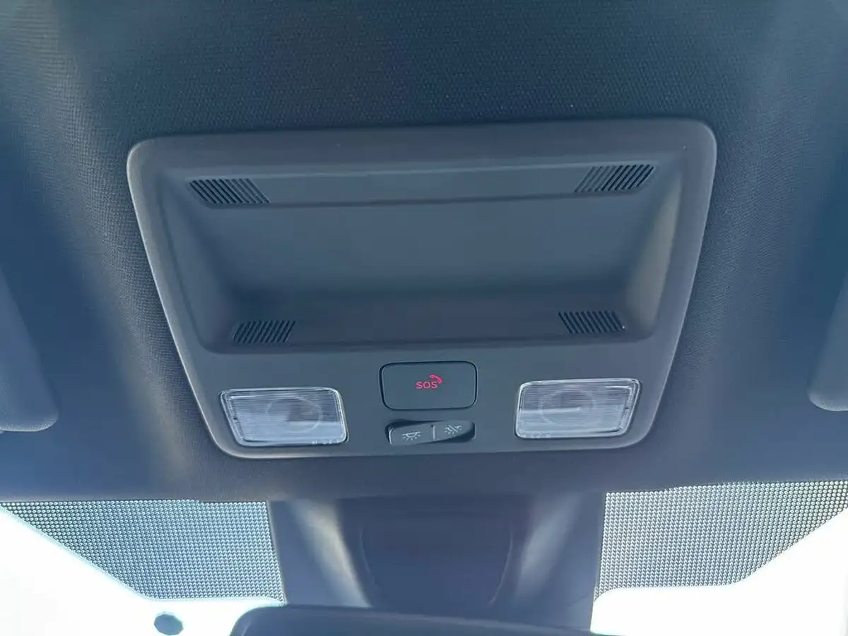 2022-ford-focus-10t-st-line-125ps-hatchback-big-28
