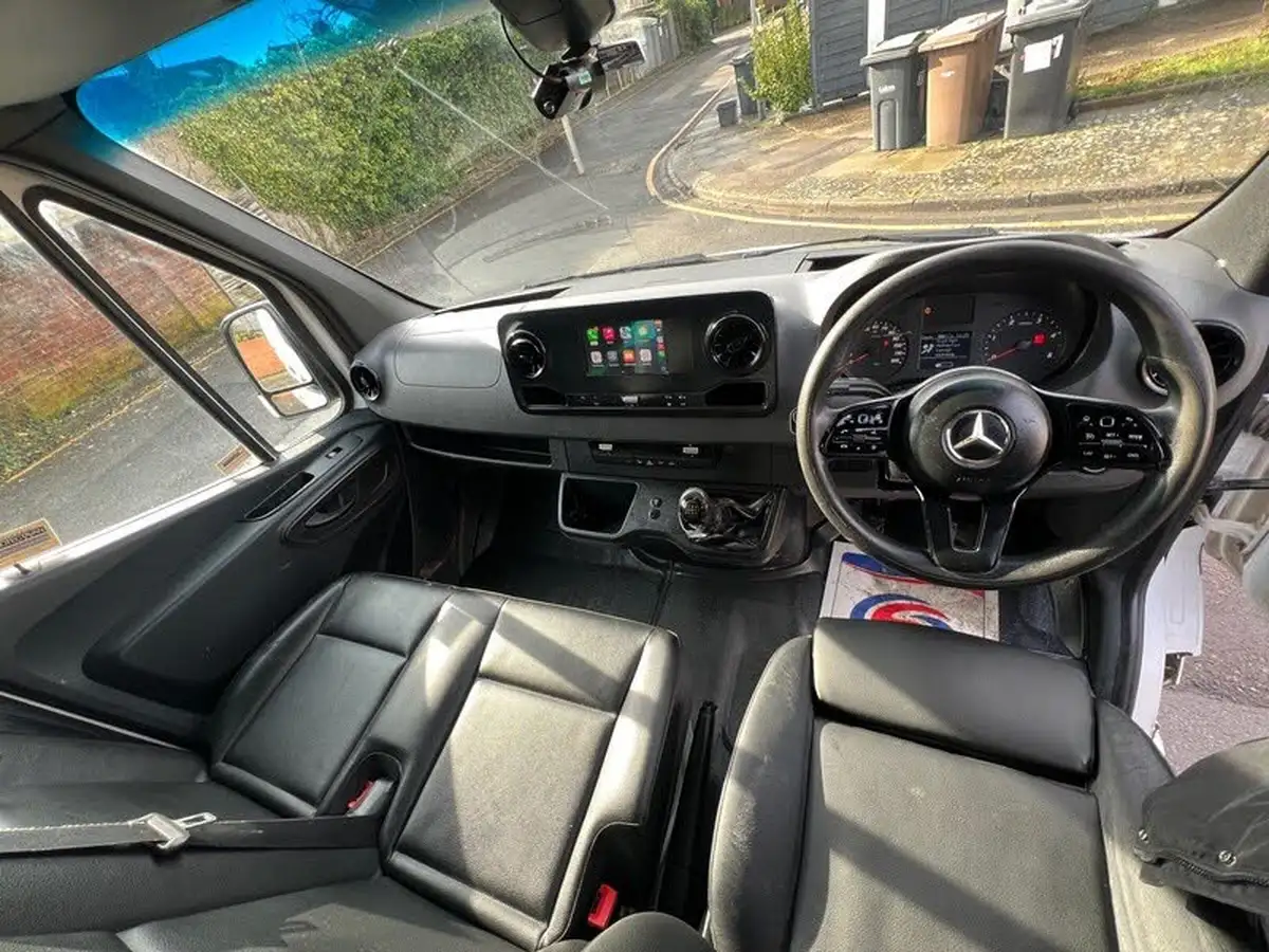 2019-mercedes-benz-sprinter-21cdi-314-l2h1-143pseu6c-panel-van-fwd-big-51