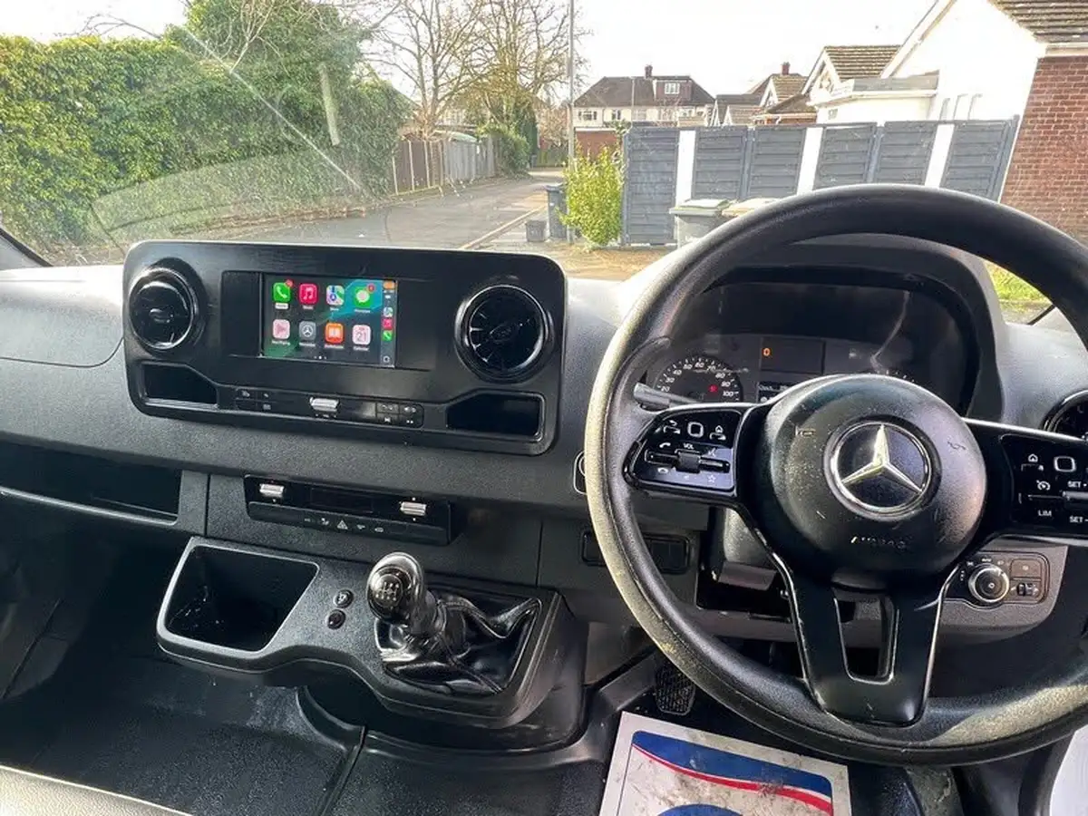 2019-mercedes-benz-sprinter-21cdi-314-l2h1-143pseu6c-panel-van-fwd-big-1