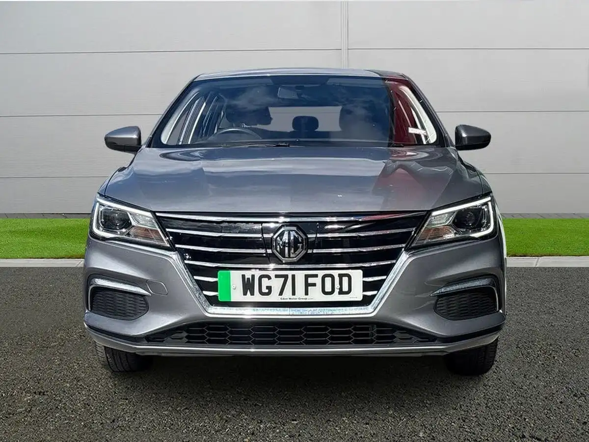 2021-mg-mg5-e-excite-ev-big-1