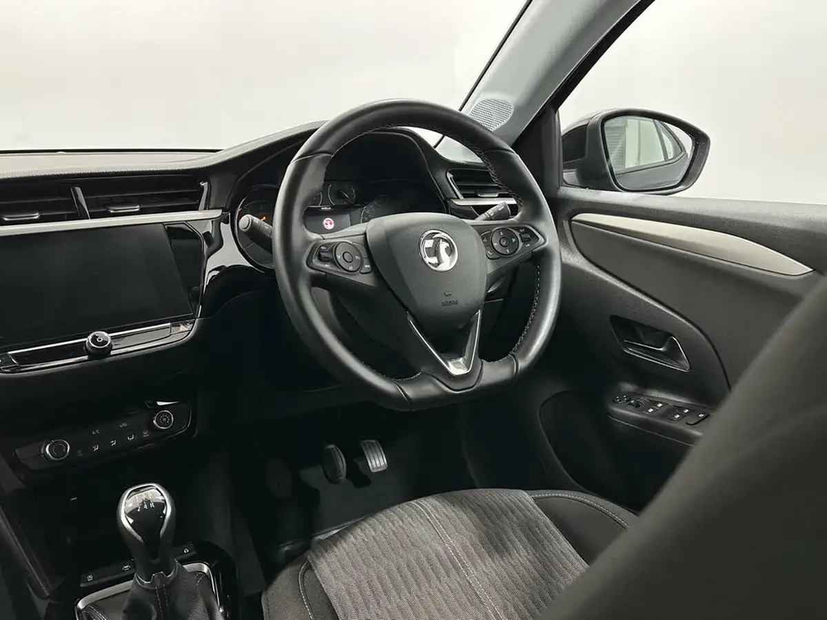 2022-vauxhall-corsa-12i-se-edition-big-10